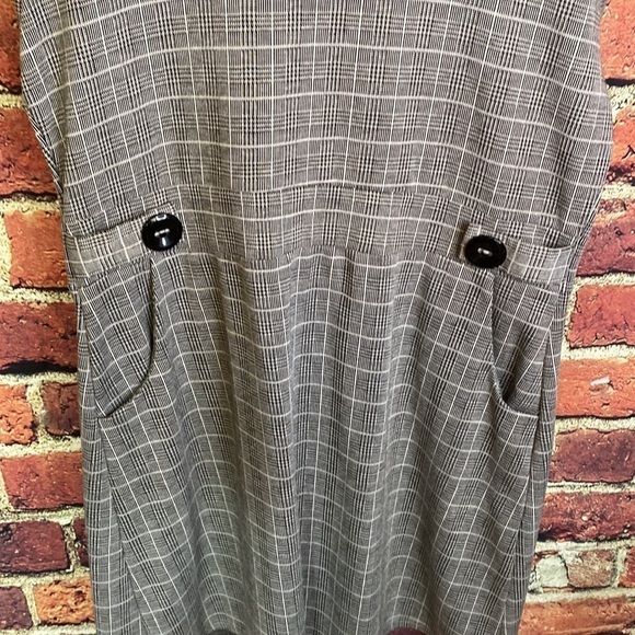 Papillon Grey Pull Over Collared Dress with Pockets Size L - Picture 5 of 17